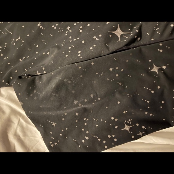 Dri-FIT Celestial Long-sleeve Crop Top - Picture 11 of 12